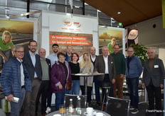The team from OGA/OGV Nordbaden together with the board of OGM Obstgroßmarkt Mittelbaden eG.